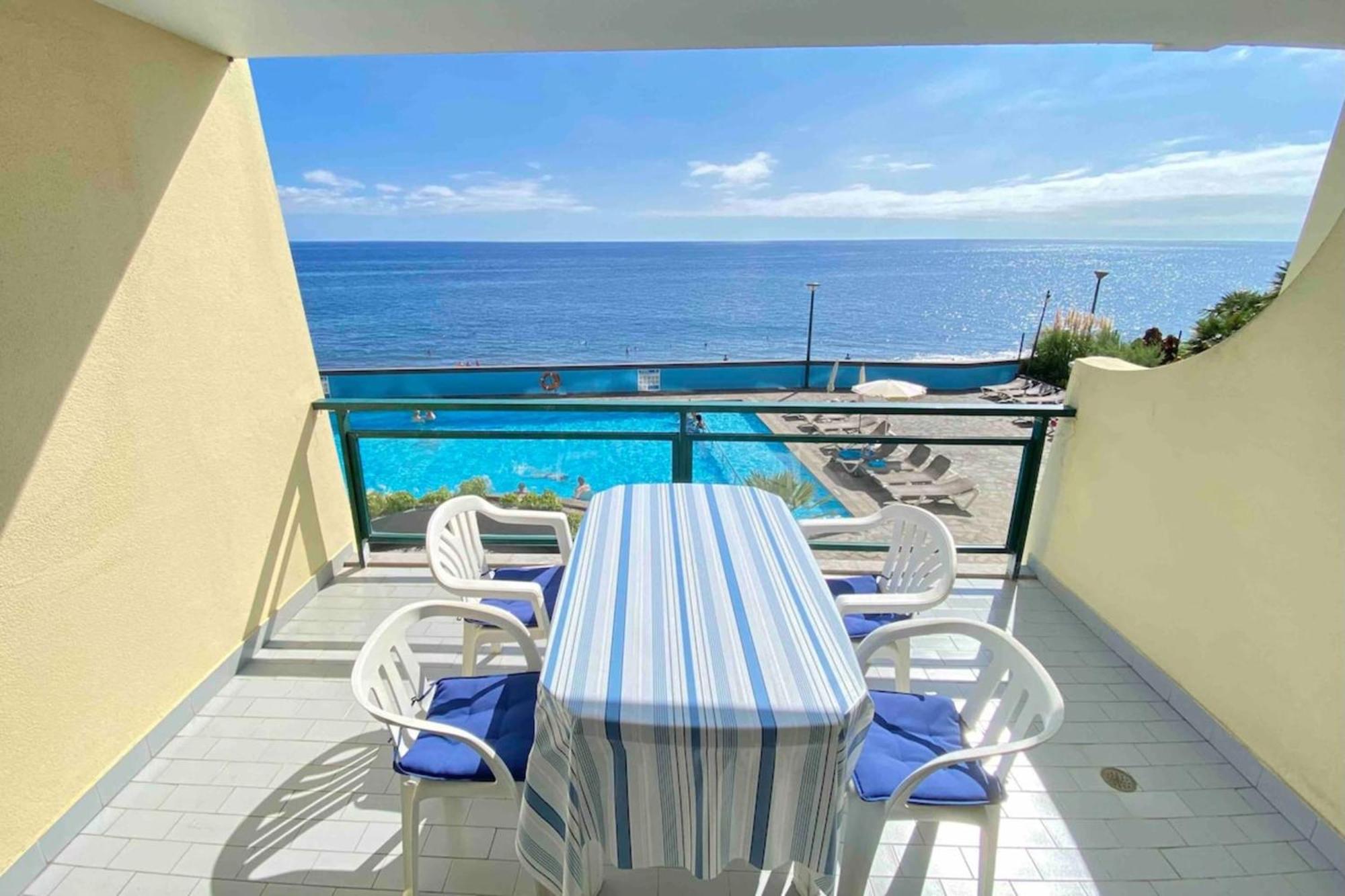 Serene Seaside Praia Formosa Funchal  Exteriör bild